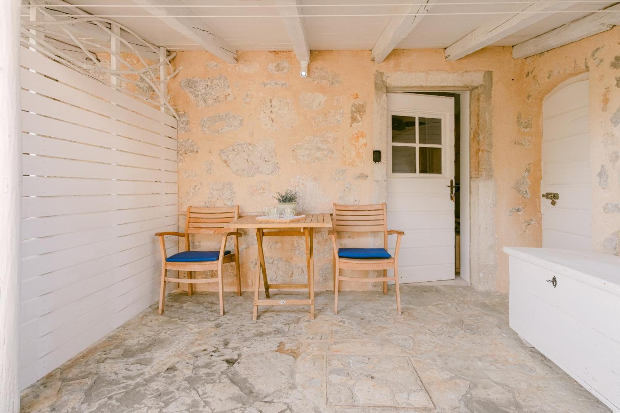 Pavi Apartments Romantic Stone House K13 Kornić Екстериор снимка
