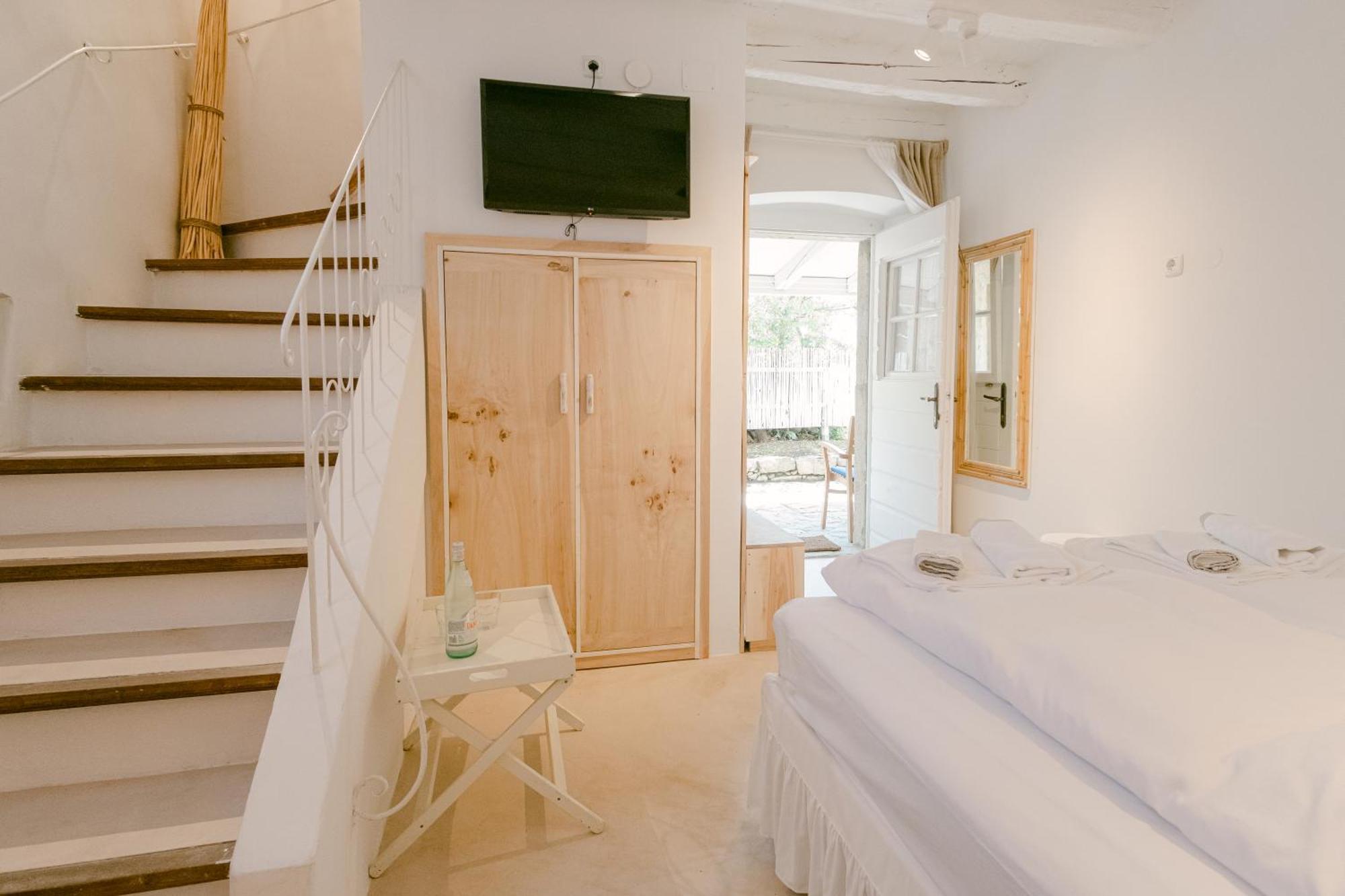 Pavi Apartments Romantic Stone House K13 Kornić Екстериор снимка